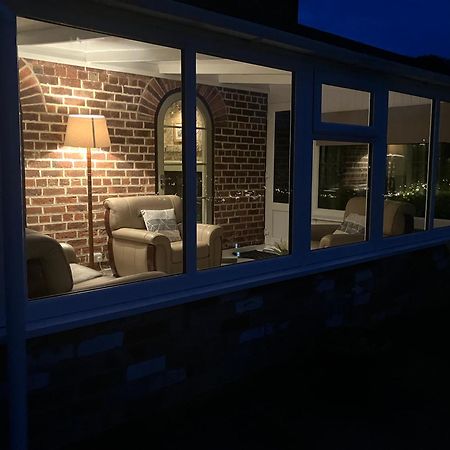 Villa Old Chapel House Tetney Lock Grimsby Exterior foto